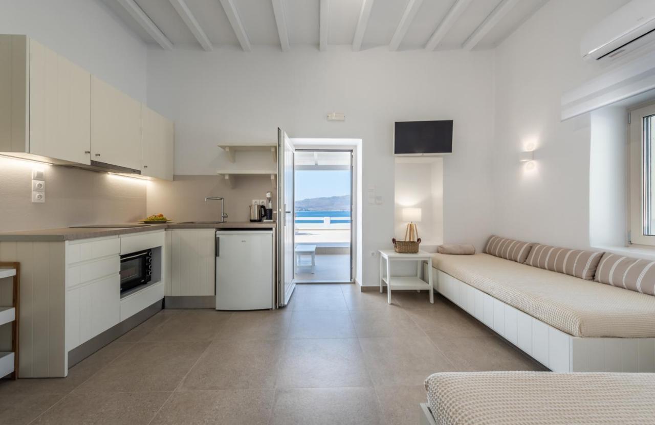 Anemi Suites Adámas Eksteriør bilde